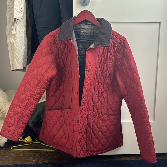Dark red Barbour barn coat in size 14 - Picture 2 of 3